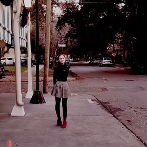 Meet your Posher, Eva